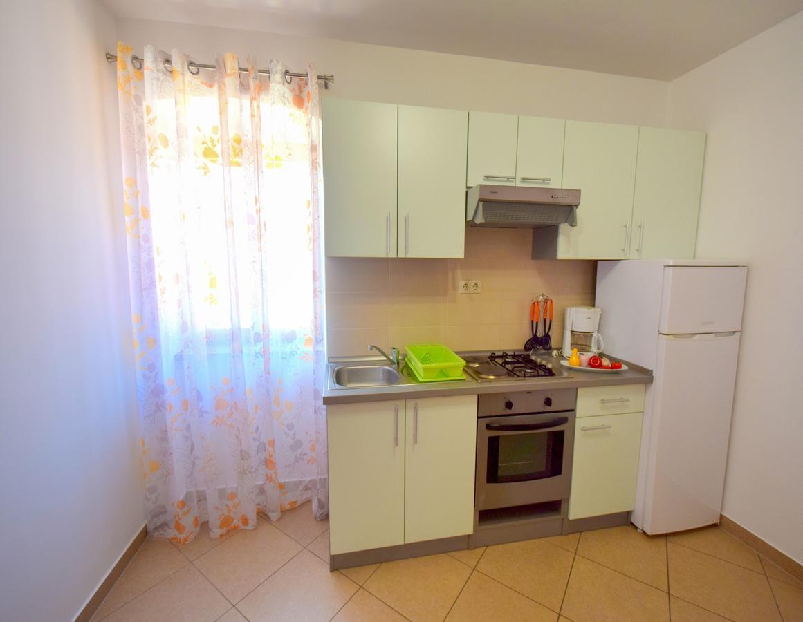 Apartments Ivanka มาลินสกา ภายนอก รูปภาพ